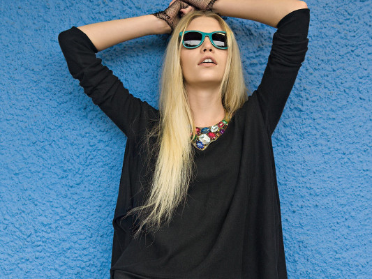 photo 6 in Aline Weber gallery [id167134] 2009-06-17 00:00:00