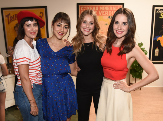 Alison Brie pic #818969
