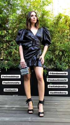 Alison Brie pic #1102235