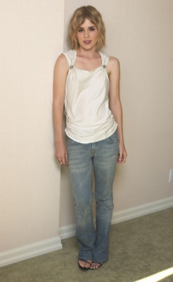 Alison Lohman pic #765136