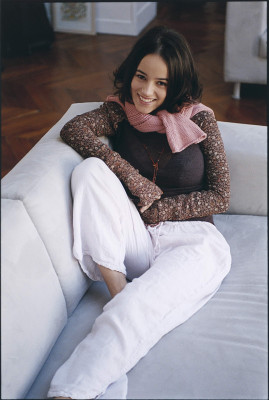 photo 3 in Alizee gallery [id586834] 2012-11-30 00:00:00