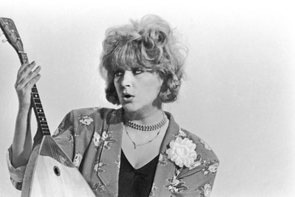 Alla Pugacheva pic #393170