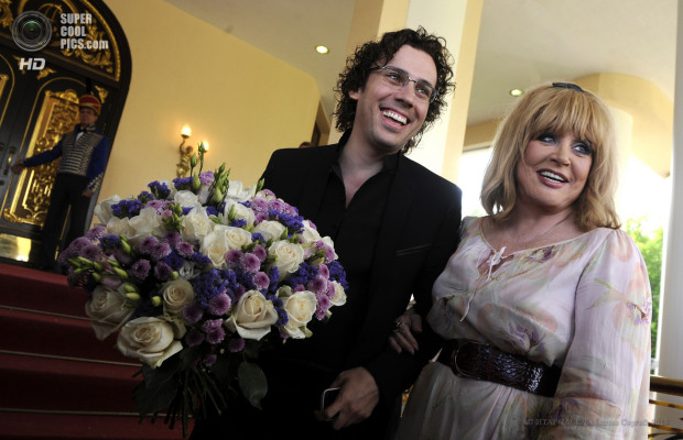Alla Pugacheva pic #641817