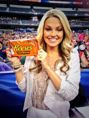 Allie Laforce pic #775032