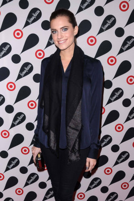 Allison Williams pic #622368