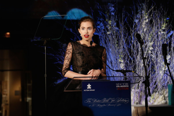 Allison Williams pic #685626