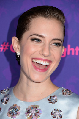 photo 12 in Allison Williams gallery [id691314] 2014-01-17 00:00:00