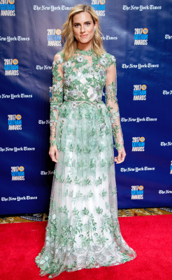 photo 16 in Allison Williams gallery [id1016446] 2017-11-29 00:00:00