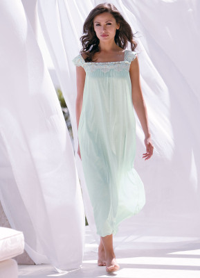 photo 16 in Almudena Fernandez gallery [id554558] 2012-09-02 00:00:00