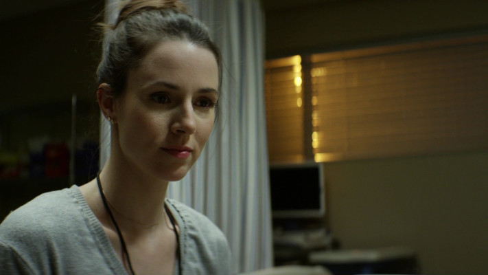 Alona Tal - Seal Team (2018) 1x12 &#039;The Upside Down&#039;