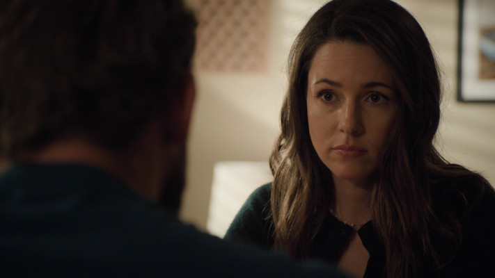 Alona Tal - Seal Team (2021) 4x10 &#039;A Question of Honor&#039;