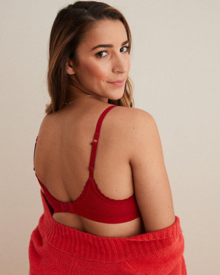 ALZ RAISMA for Aerie Winter 2018 Collection