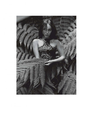 Alica Debnam-Carey – InStyle Magazine Australia April 2019 Issue
