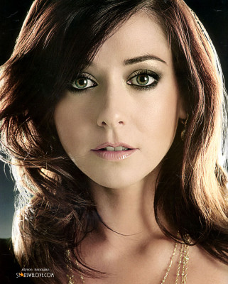 Alyson Hannigan pic #130186