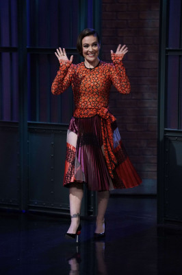 Alyssa Milano - Late Night with Seth Meyers