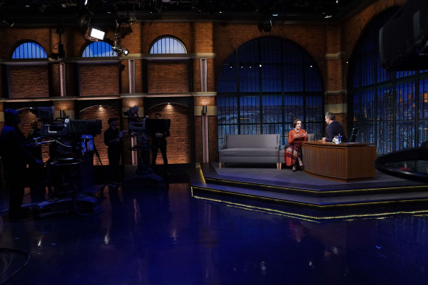 Alyssa Milano - Late Night with Seth Meyers