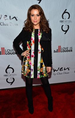 Alyssa Milano pic #594076