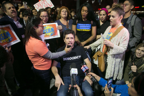 Alyssa Milano - Los Angeles Supports A Dream Act Now! 03.01.2018