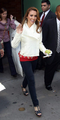 Alyssa Milano pic #507887