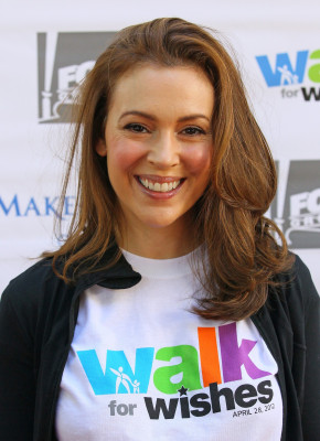 Alyssa Milano pic #505539