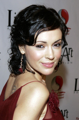 Alyssa Milano pic #500298