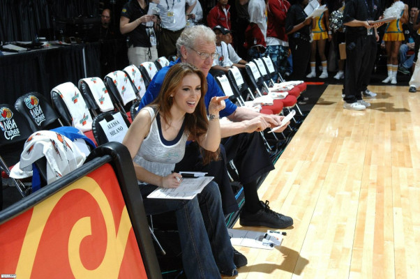 Alyssa Milano pic #498666