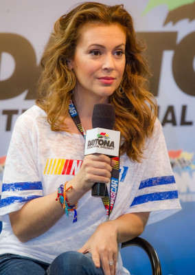 Alyssa Milano pic #653569