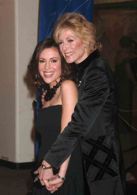 Alyssa Milano pic #705045