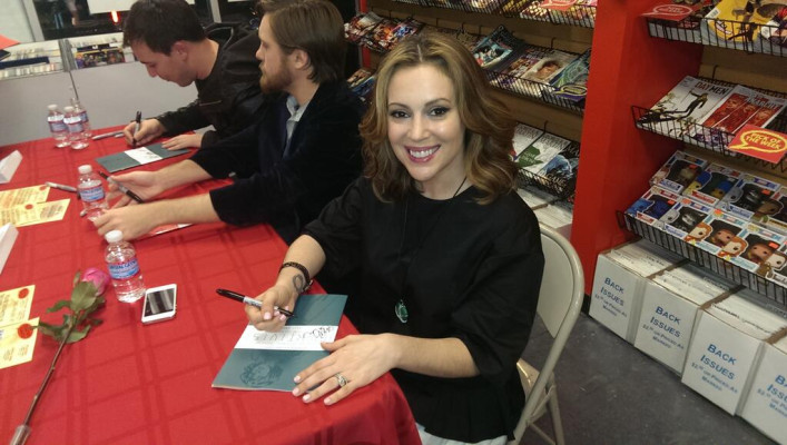 Alyssa Milano pic #695240