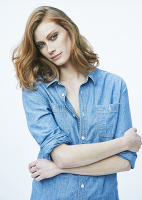 Alyssa Sutherland pic #949315
