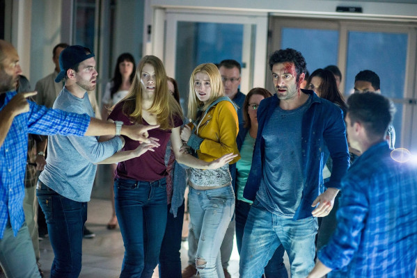 Alyssa Sutherland - The Mist (2017) Stills