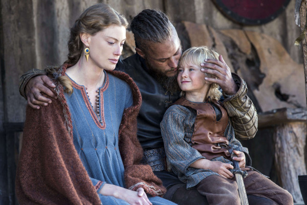 Alyssa Sutherland - Vikings - S02E06 