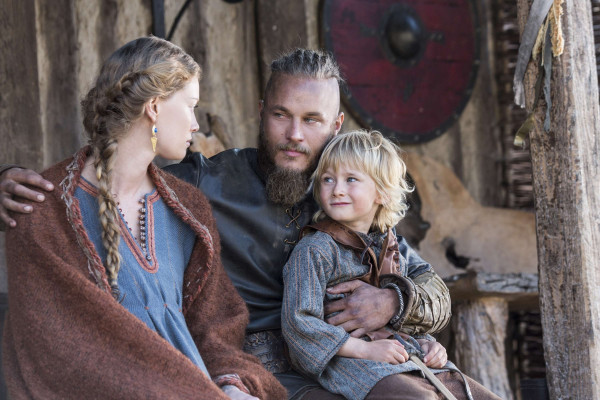 Alyssa Sutherland - Vikings - S02E06 