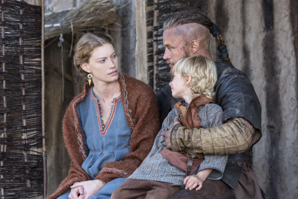 Alyssa Sutherland - Vikings - S02E06 