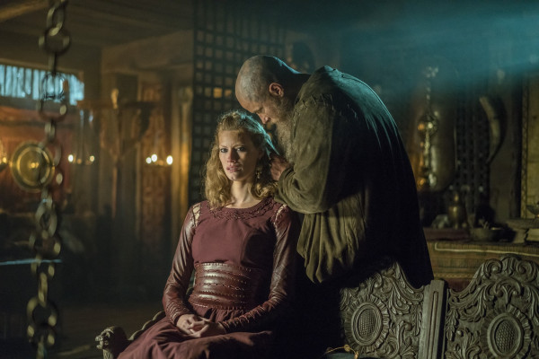 Alyssa Sutherland in Vikings