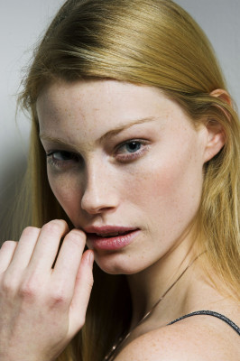photo 8 in Alyssa Sutherland gallery [id77140] -0001-11-30 00:00:00