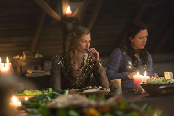 Alyssa Sutherland - Vikings - S01EP09 