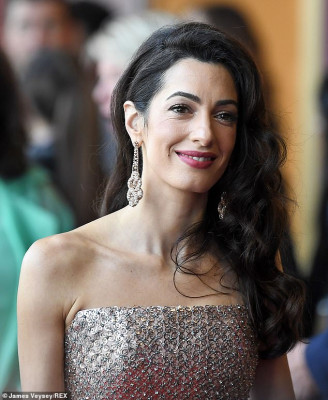 Amal Clooney pic #1180519