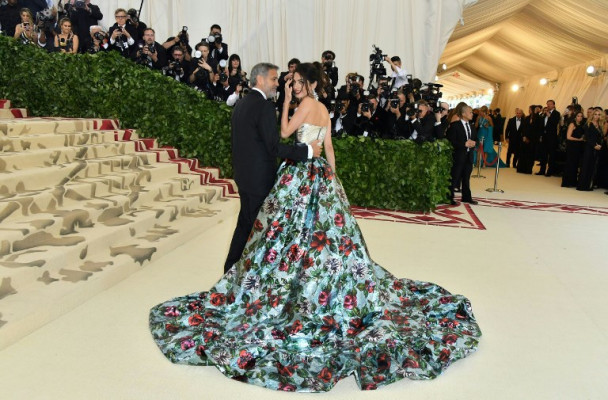Amal Clooney pic #1180561