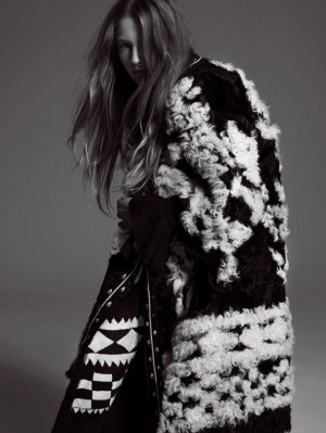 Amanda Norgaard pic #348491