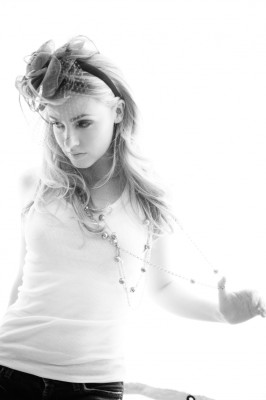 Красотка Amanda Schull