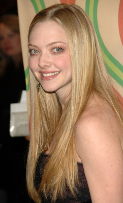 photo 12 in Amanda Seyfried gallery [id112761] 2008-10-17 00:00:00