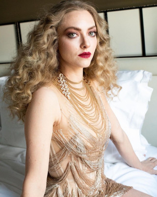 Amanda Seyfried by Catie Laffoon for Met Gala in New York 05/01/2023