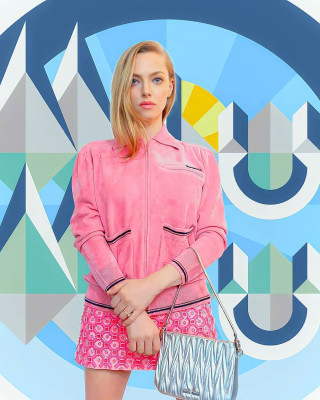 Amanda Seyfried - Miu Miu FW 2021 Show at PFW 03/09/2021