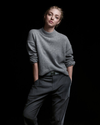 Amanda Seyfried by Craig McDean for Theory FW 2021 Campaign (September 2021)
