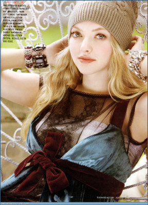 photo 4 in Seyfried gallery [id162596] 2009-06-03 00:00:00