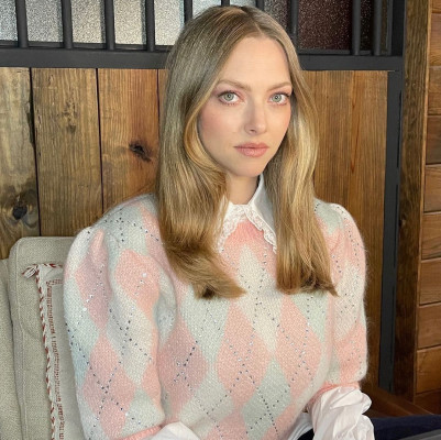Amanda Seyfried - The Late Show with Stephen Colbert 04/15/2021