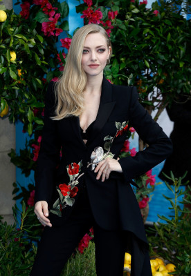 Amanda Seyfried - Mamma Mia! Here We Go Again Premiere in London 07/16/2018