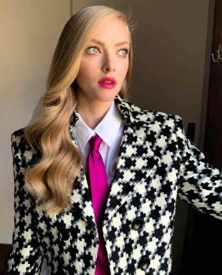 Amanda Seyfried - &#039;Mank&#039; Promotional 11/18/2020