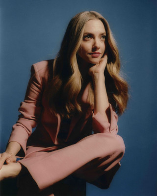 Amanda Seyfried by Jingyu Lin for The New York Times 02/20/2022